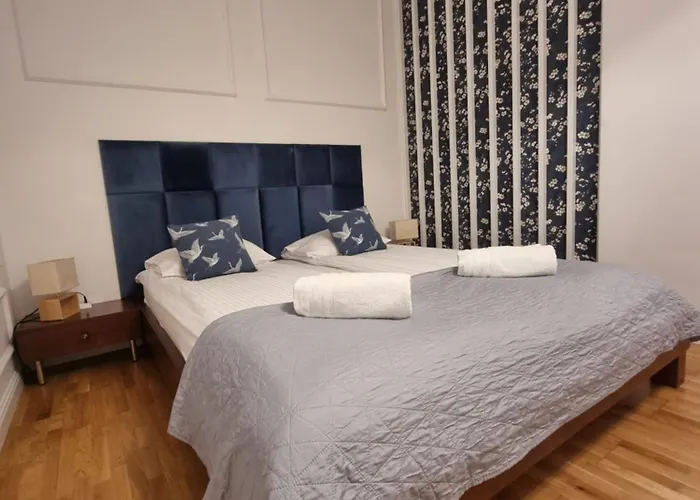 Welcome Old Town & Marina Апартаменты *